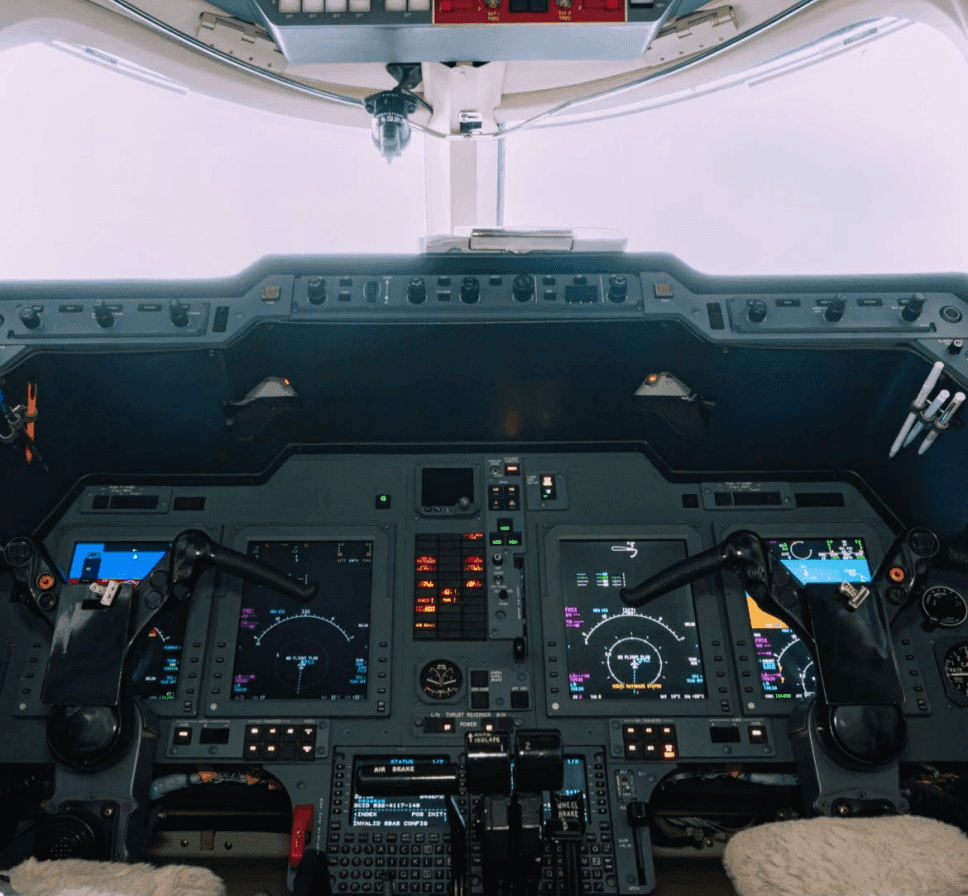 Hawker 800 (2008, Toluca) 4