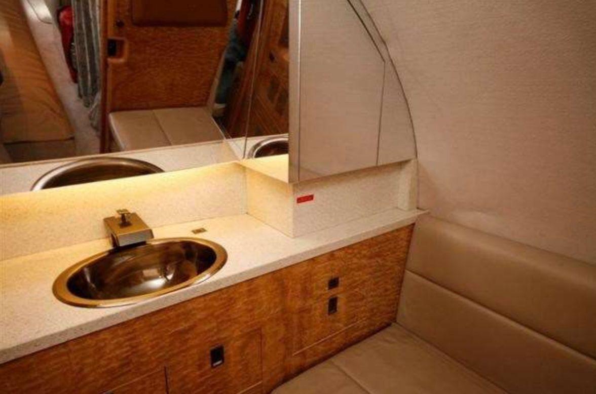 Hawker 800 (2008, Guadalajara)