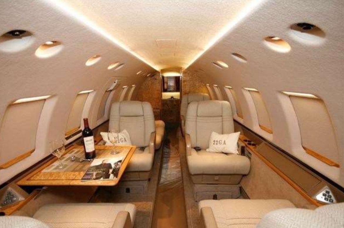 Hawker 800 (2008, Guadalajara) 2